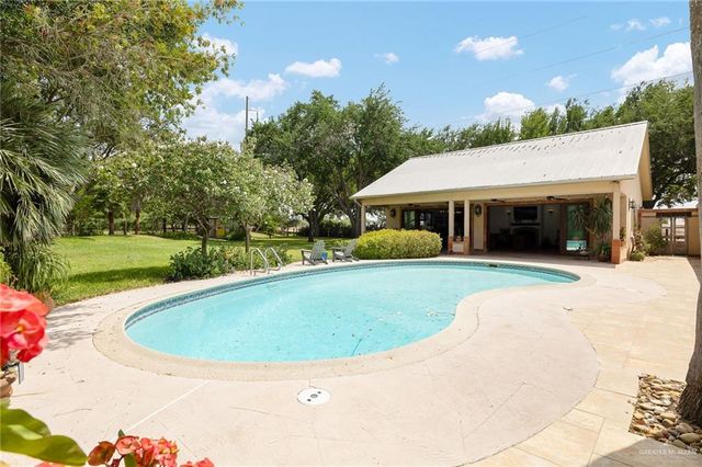 9800 N Shary Road, Mission, TX 78573