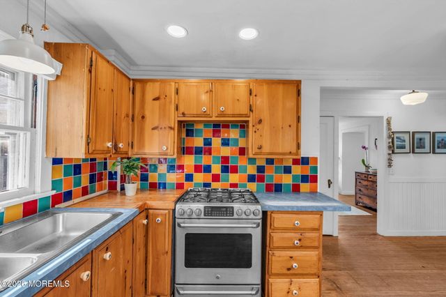 104 Iroquois Road, Manasquan, NJ 08736