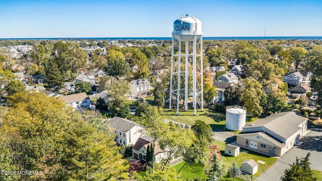 104 Iroquois Road, Manasquan, NJ 08736