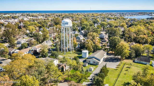 104 Iroquois Road, Manasquan, NJ 08736