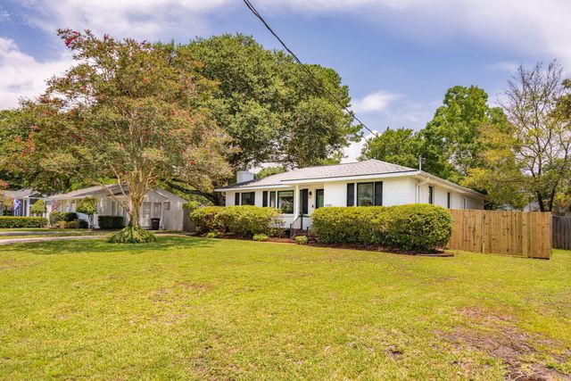 1496 Hindman Avenue, Mount Pleasant, SC 29464