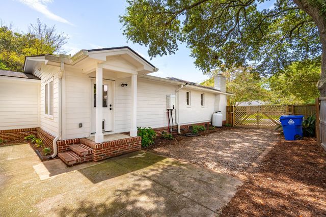 1496 Hindman Avenue, Mount Pleasant, SC 29464