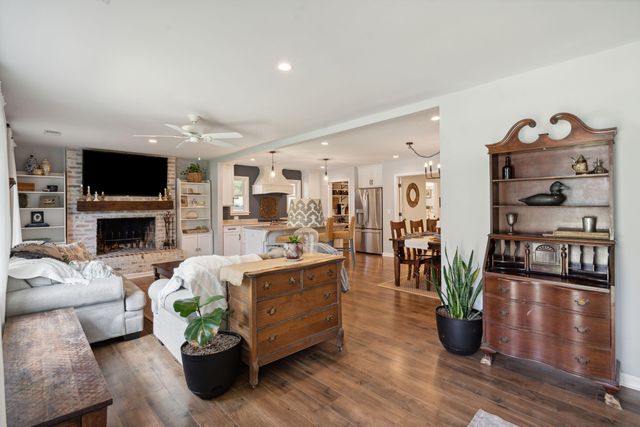 1496 Hindman Avenue, Mount Pleasant, SC 29464