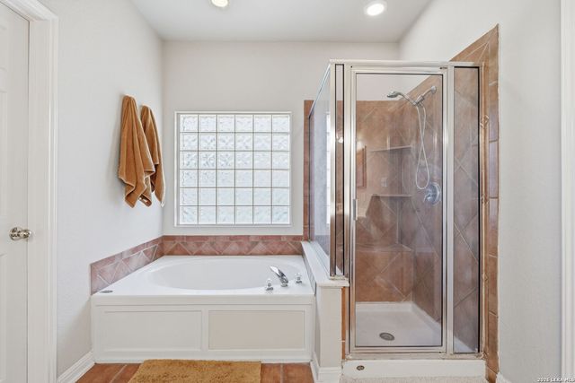 23711 BEAVER CRK, San Antonio, TX 78258