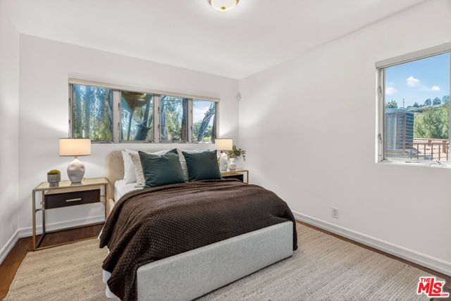 9537 Dalegrove Drive, Beverly Hills, CA 90210