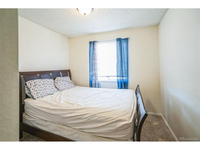 6382 Zermatt Dr, Colorado Springs, CO 80915