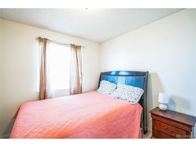 6382 Zermatt Dr, Colorado Springs, CO 80915