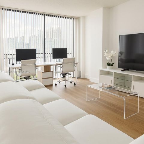 17021 N Bay Rd 906, Sunny Isles Beach, FL 33160