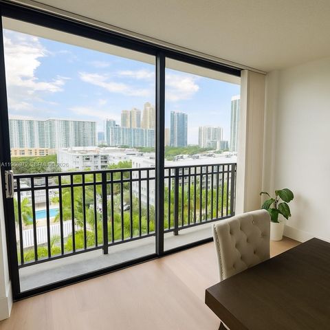 17021 N Bay Rd 906, Sunny Isles Beach, FL 33160