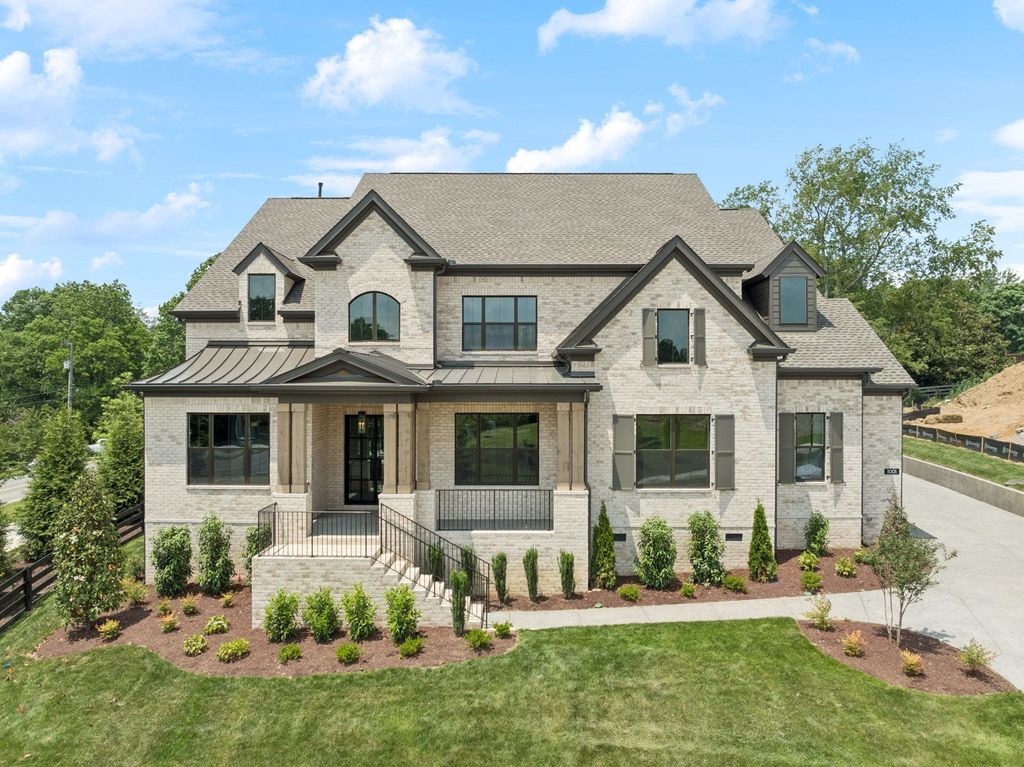 1001 Laguna Drive, Franklin, TN 37067