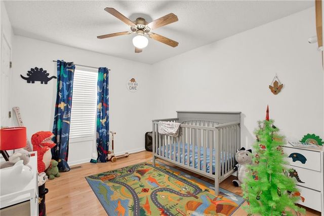 101 Twin Oaks Drive, Calhoun, GA 30701