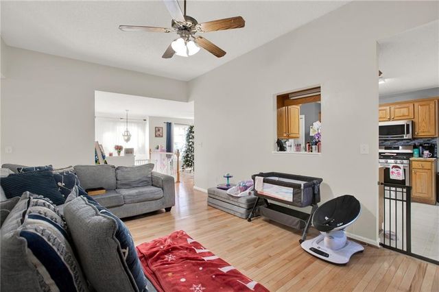 101 Twin Oaks Drive, Calhoun, GA 30701