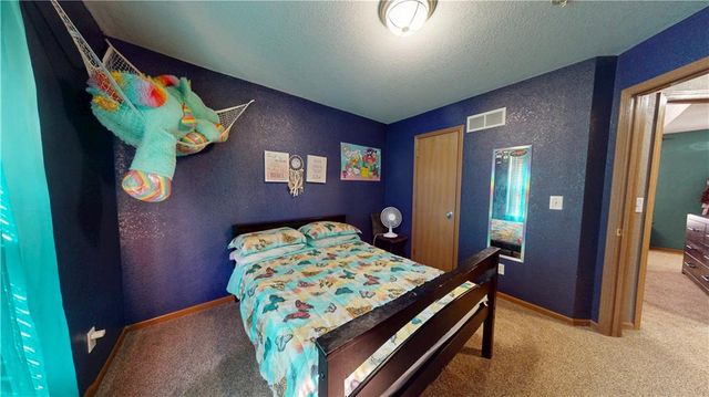 4607 Crystal Drive, St Joseph, MO 64503