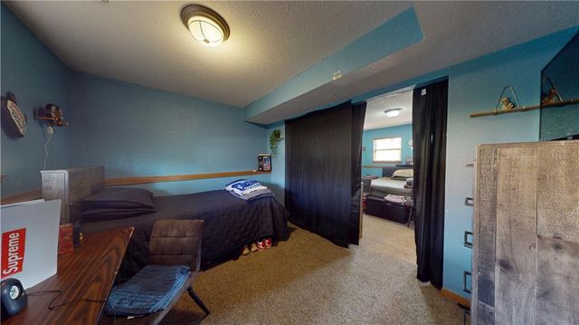 4607 Crystal Drive, St Joseph, MO 64503