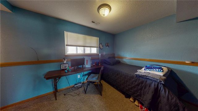 4607 Crystal Drive, St Joseph, MO 64503