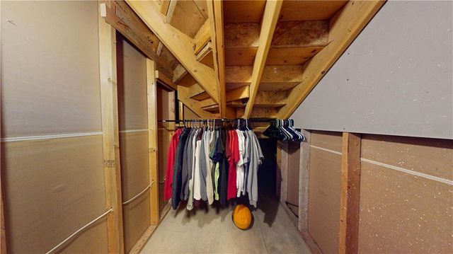 4607 Crystal Drive, St Joseph, MO 64503