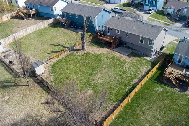 4607 Crystal Drive, St Joseph, MO 64503