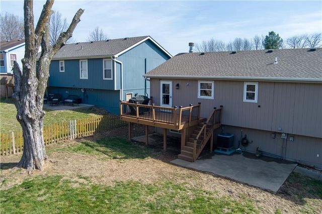 4607 Crystal Drive, St Joseph, MO 64503