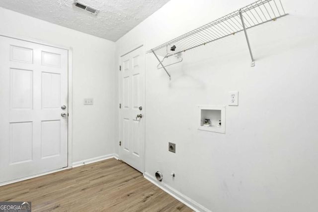 2343 Condor Drive, Lawrenceville, GA 30044
