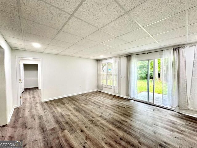 2343 Condor Drive, Lawrenceville, GA 30044