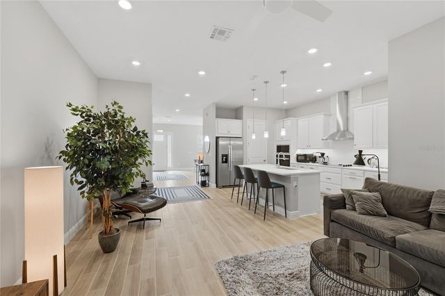 6491 CYRILS DRIVE, St Cloud, FL 34771