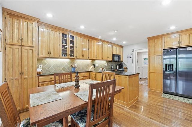 28000 E Atherton Sibley Road, Sibley, MO 64088