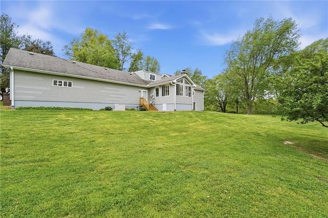 28000 E Atherton Sibley Road, Sibley, MO 64088