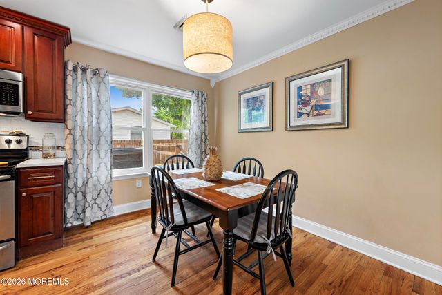 172 Bosun Avenue, Manahawkin, NJ 08050