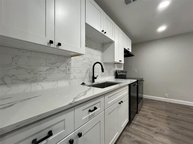3 Becca Court B, Brookshire, TX 77423
