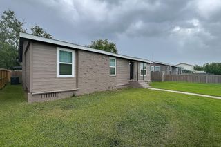 3 Becca Court B, Brookshire, TX 77423