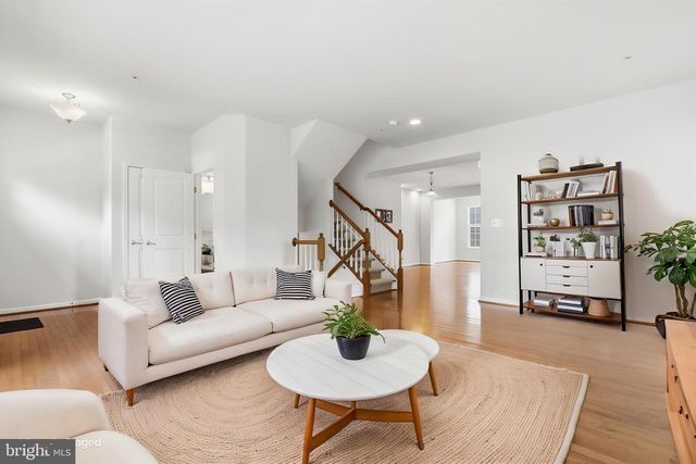 22771 AUTUMN BREEZE AVE, Clarksburg, MD 20871