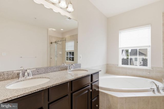 22771 AUTUMN BREEZE AVE, Clarksburg, MD 20871