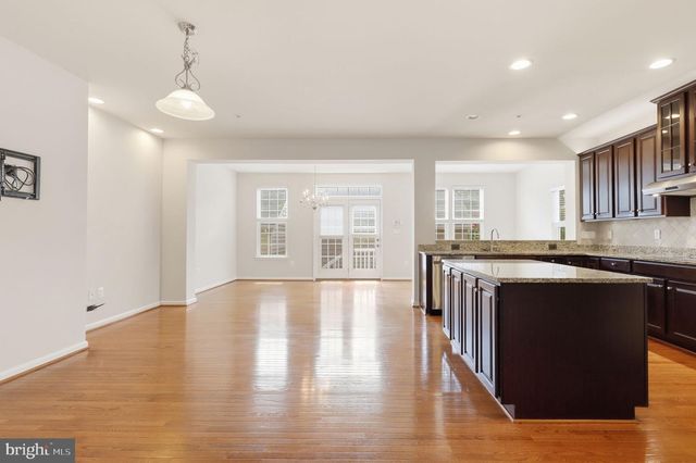22771 AUTUMN BREEZE AVE, Clarksburg, MD 20871