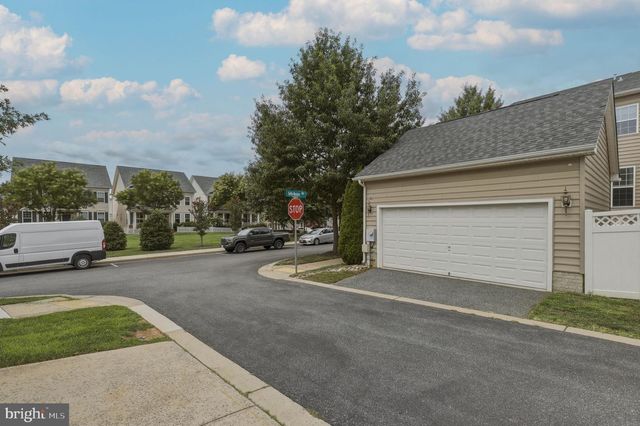 22771 AUTUMN BREEZE AVE, Clarksburg, MD 20871