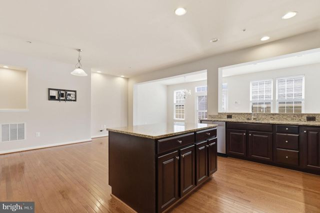 22771 AUTUMN BREEZE AVE, Clarksburg, MD 20871