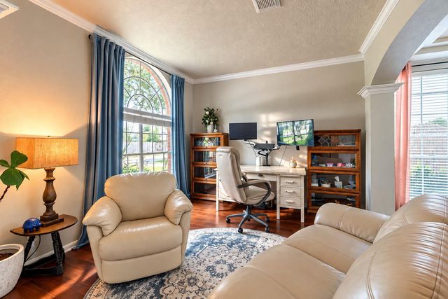 4107 E Baden Oaks Drive, Pearland, TX 77581