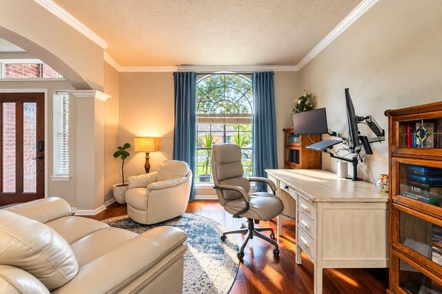 4107 E Baden Oaks Drive, Pearland, TX 77581
