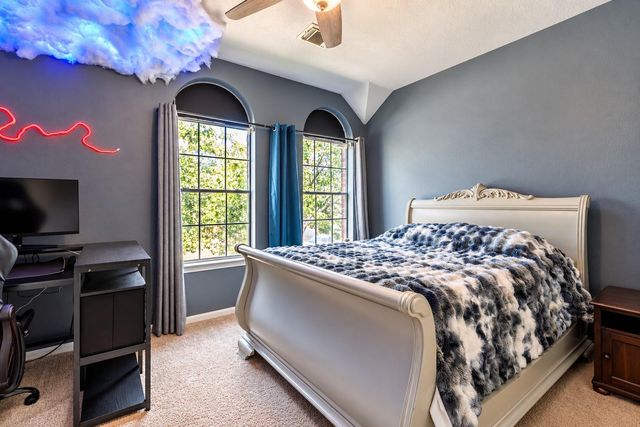 4107 E Baden Oaks Drive, Pearland, TX 77581