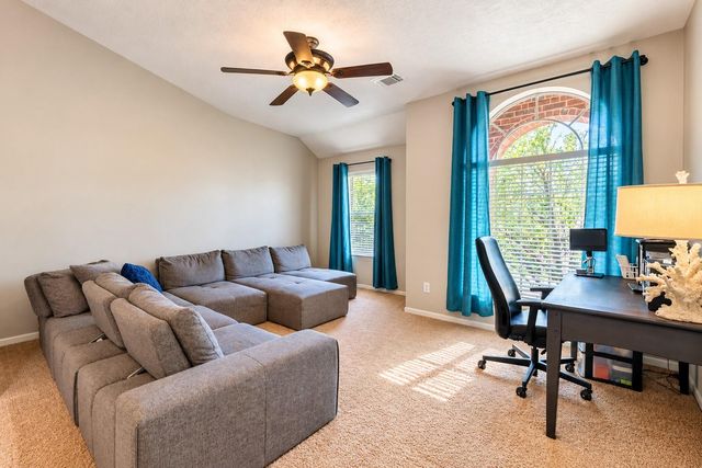 4107 E Baden Oaks Drive, Pearland, TX 77581