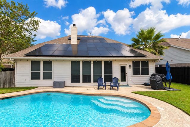 4107 E Baden Oaks Drive, Pearland, TX 77581