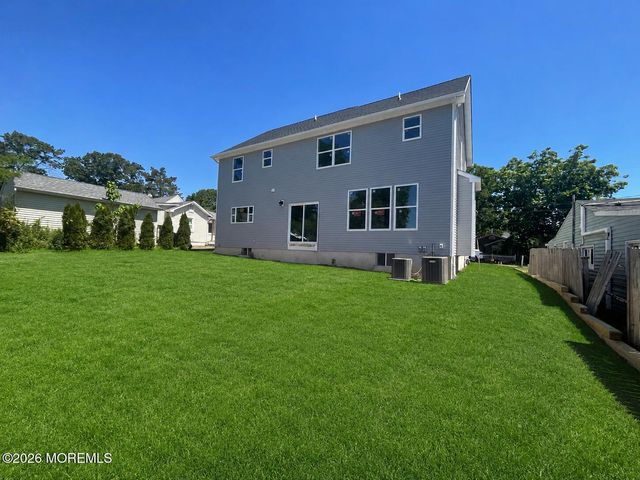 510 4th Avenue, Brick, NJ 08724