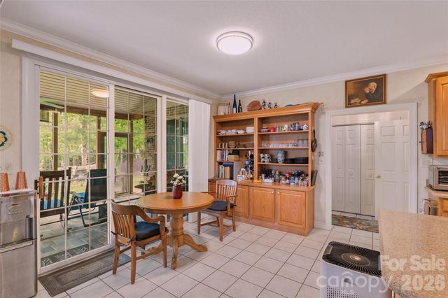 8 Ridgemont Drive, Weaverville, NC 28787