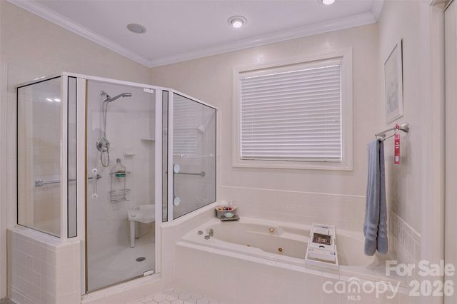 8 Ridgemont Drive, Weaverville, NC 28787