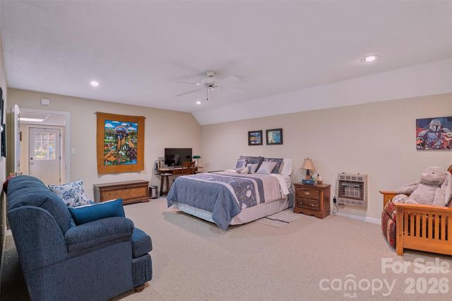 8 Ridgemont Drive, Weaverville, NC 28787