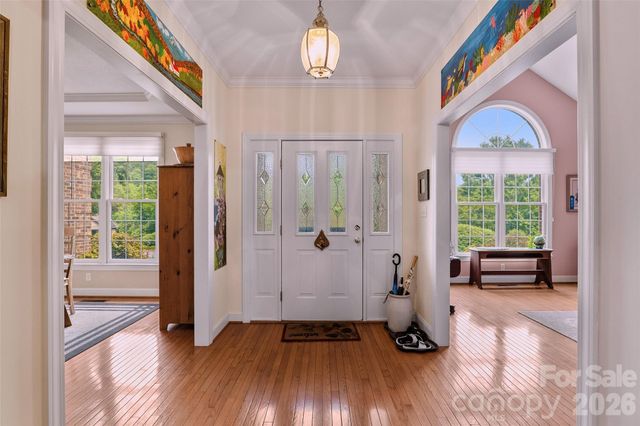 8 Ridgemont Drive, Weaverville, NC 28787