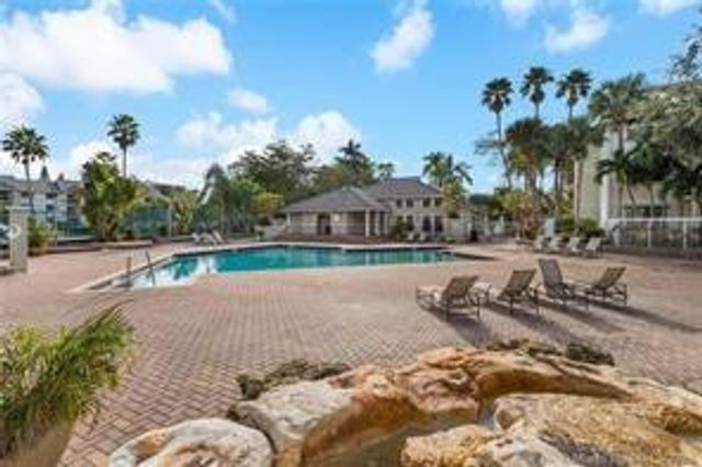 11241 W ATLANTIC Boulevard 204, Coral Springs, FL 33071