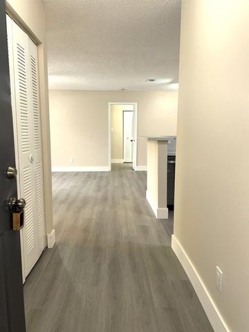 11241 W ATLANTIC Boulevard 204, Coral Springs, FL 33071