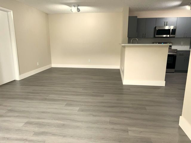 11241 W ATLANTIC Boulevard 204, Coral Springs, FL 33071