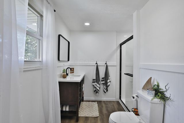 1390 E Dublin Granville Road, Columbus, OH 43229