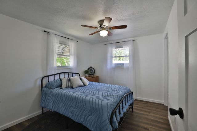 1390 E Dublin Granville Road, Columbus, OH 43229